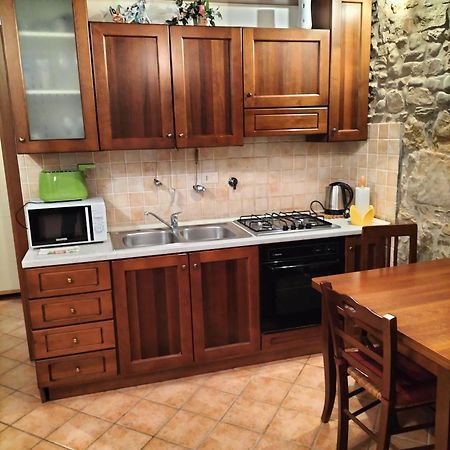 Florentine Style Apartment In San Frediano Florence Exterior photo